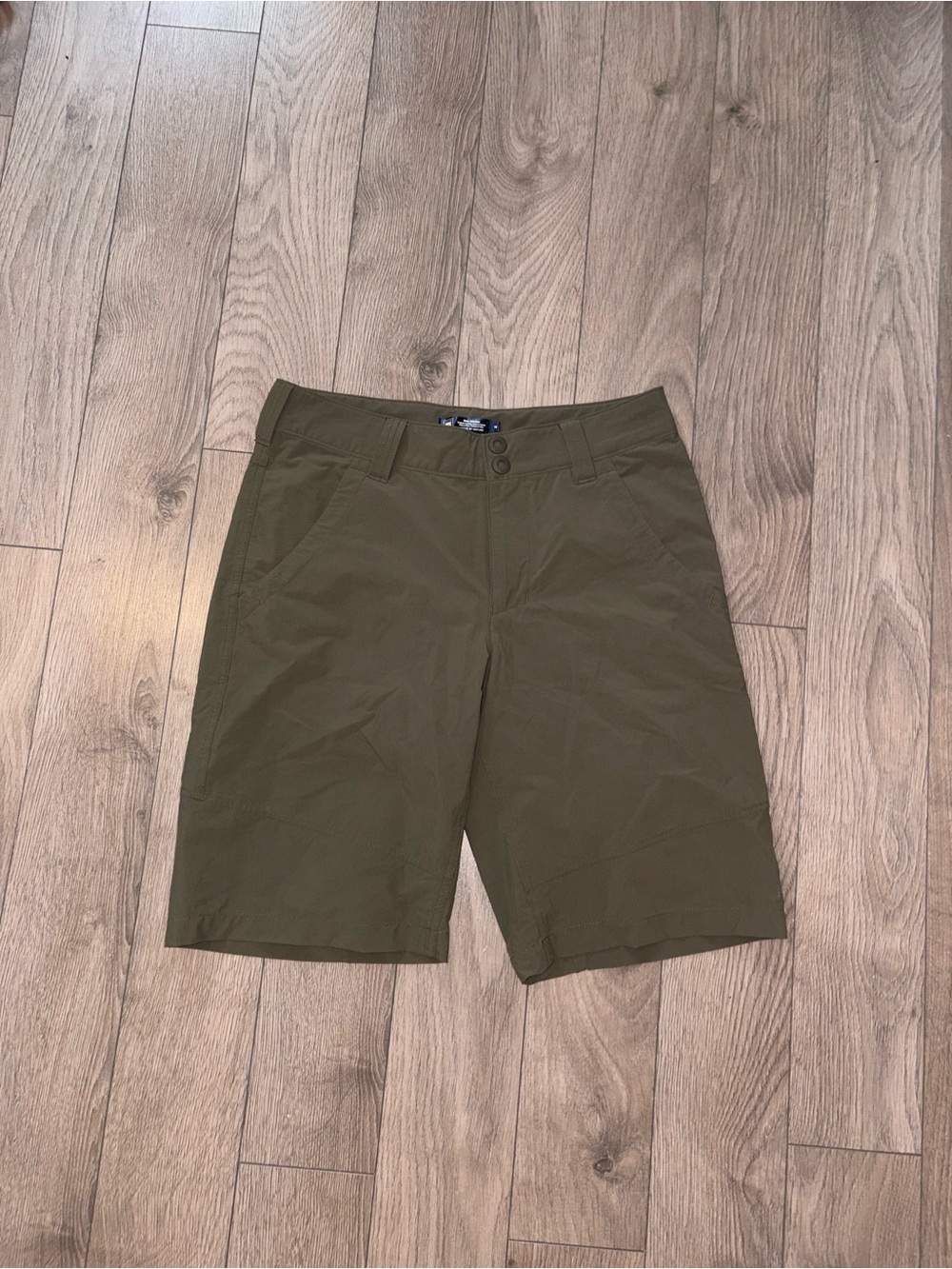 MEC Men's Olive Hiking Flat-Front Shorts
